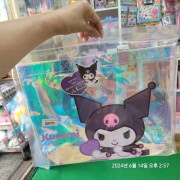 【預訂】韓國直送 Sanrio 雷射防水手挽袋